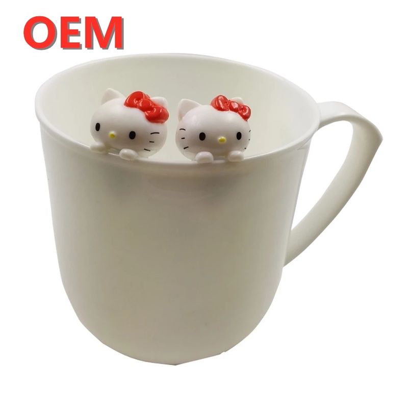 Custom-Figur-Spielzeughersteller OEM Custom-Kitty-Katte Mini-Cup Cartoon-Figur-Spielzeug