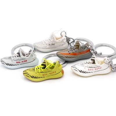 Zusammengepasste Sportschuhe 3D Mini-Sneaker Werbe-Keychain