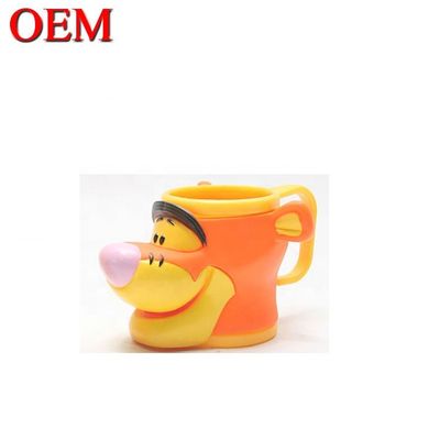 Mahlzeiten-Höhe-Qualität-Umweltfreundliche 3D-Figur-Tasse-Eis-Liebenswürdige Zeichentrickfilm-Spielzeug-Creme-Tasse